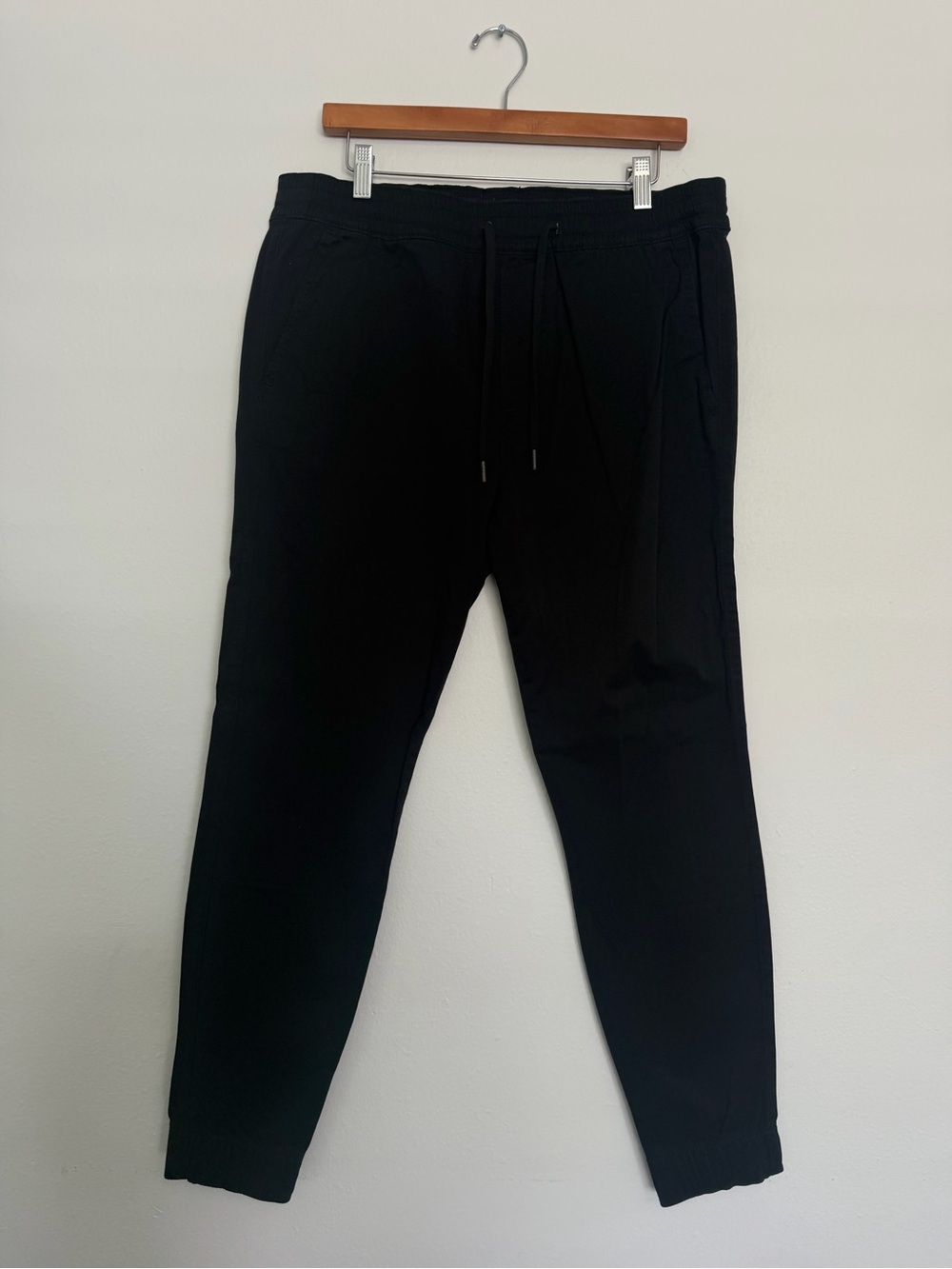 Hollister Men's Black Joggers with Drawstring